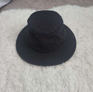 Elegant Black Tilley Hat